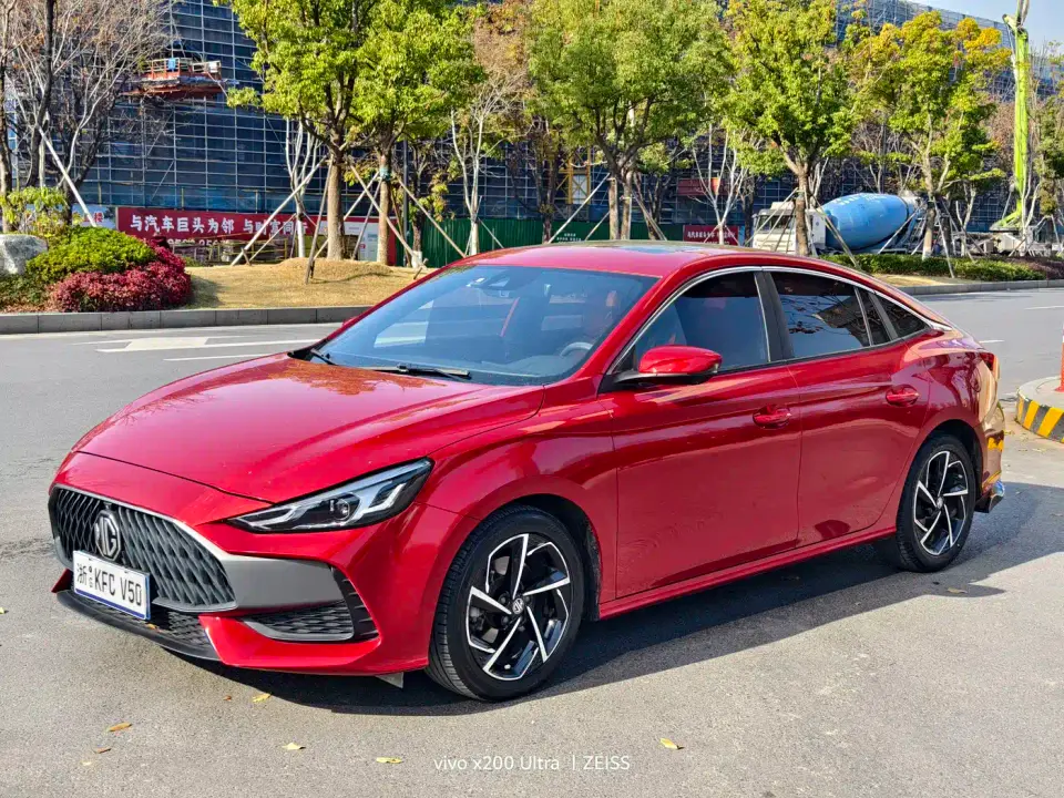 MG MG5 Facelift 300TGI DCT Youth Luxury Flagship Edition 2021