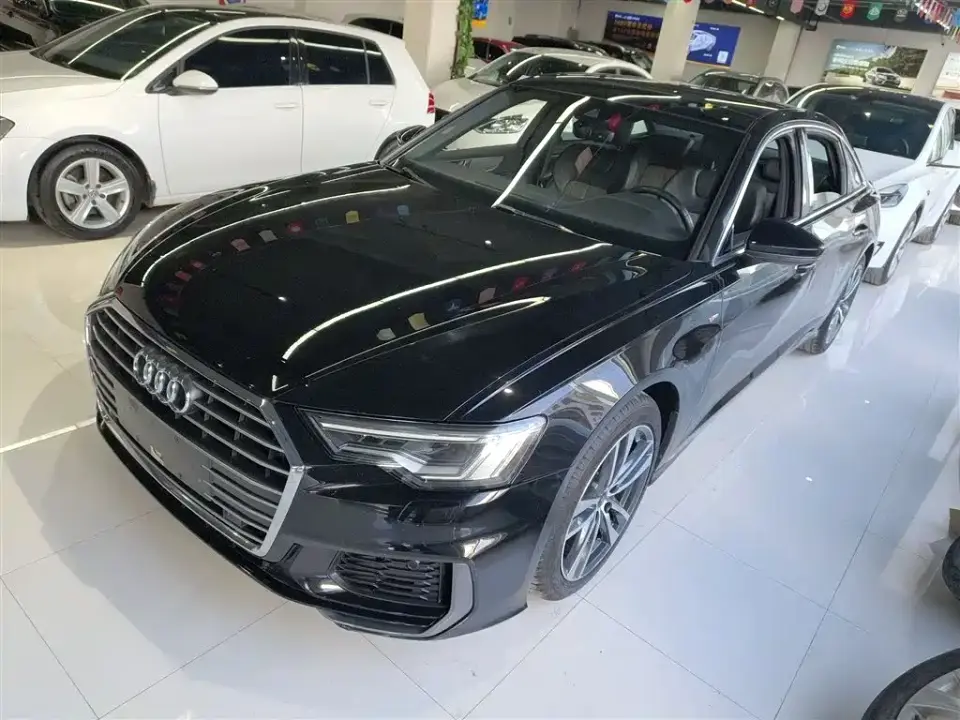 Audi A6L 40 TFSI Luxury Dynamic 2022