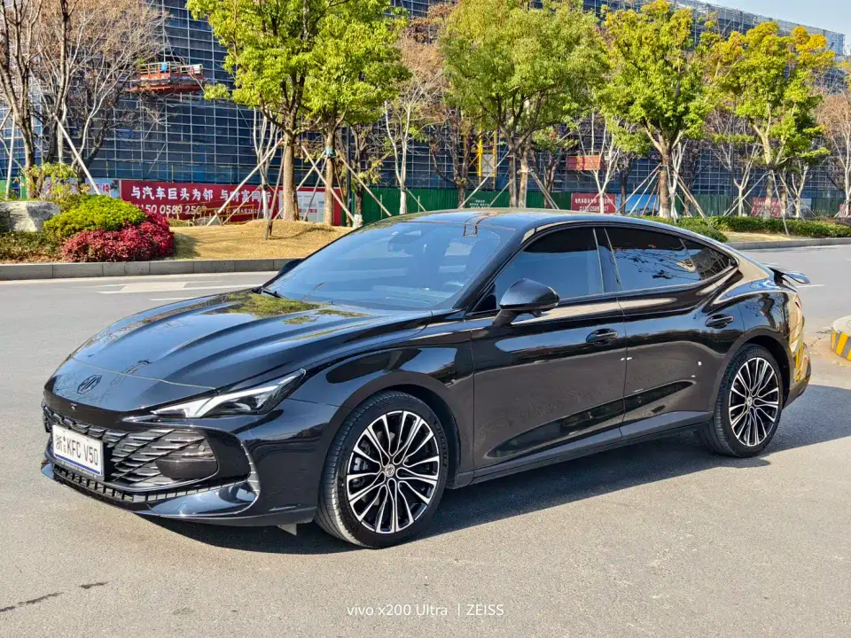 MG MG7 2.0T Automatic Hunting Beauty Luxury Edition 2023