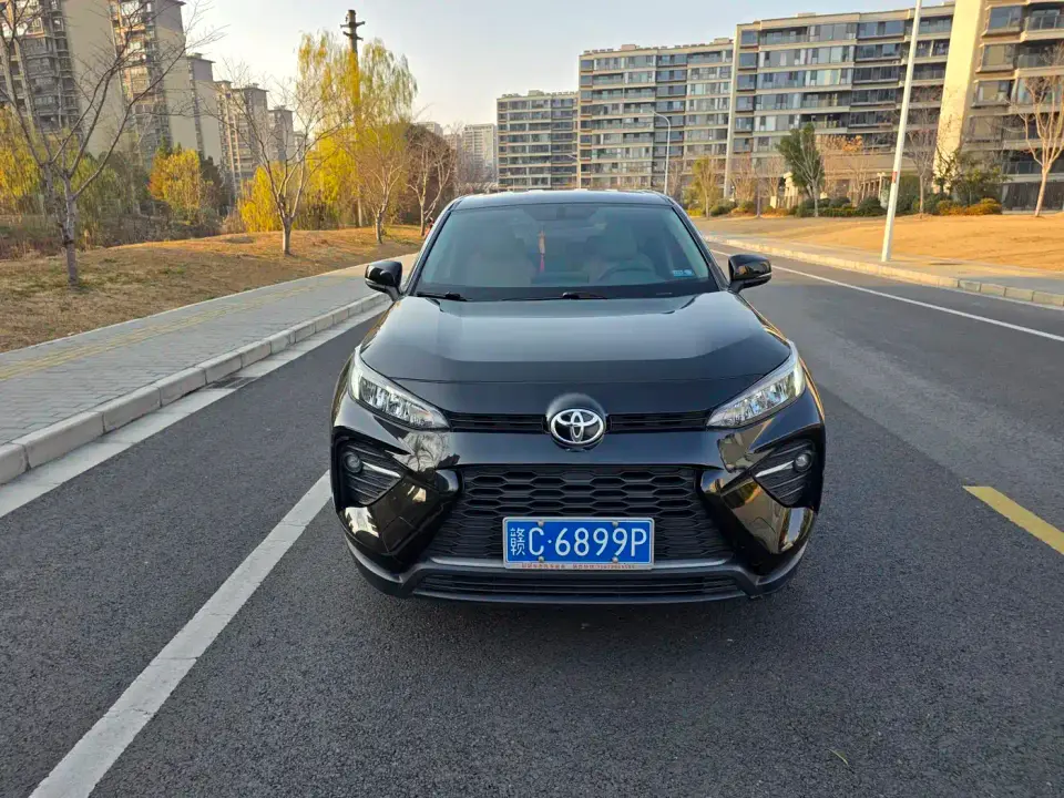 Toyota Wildlander 2.0L CVT FWD Leading Edition 2023