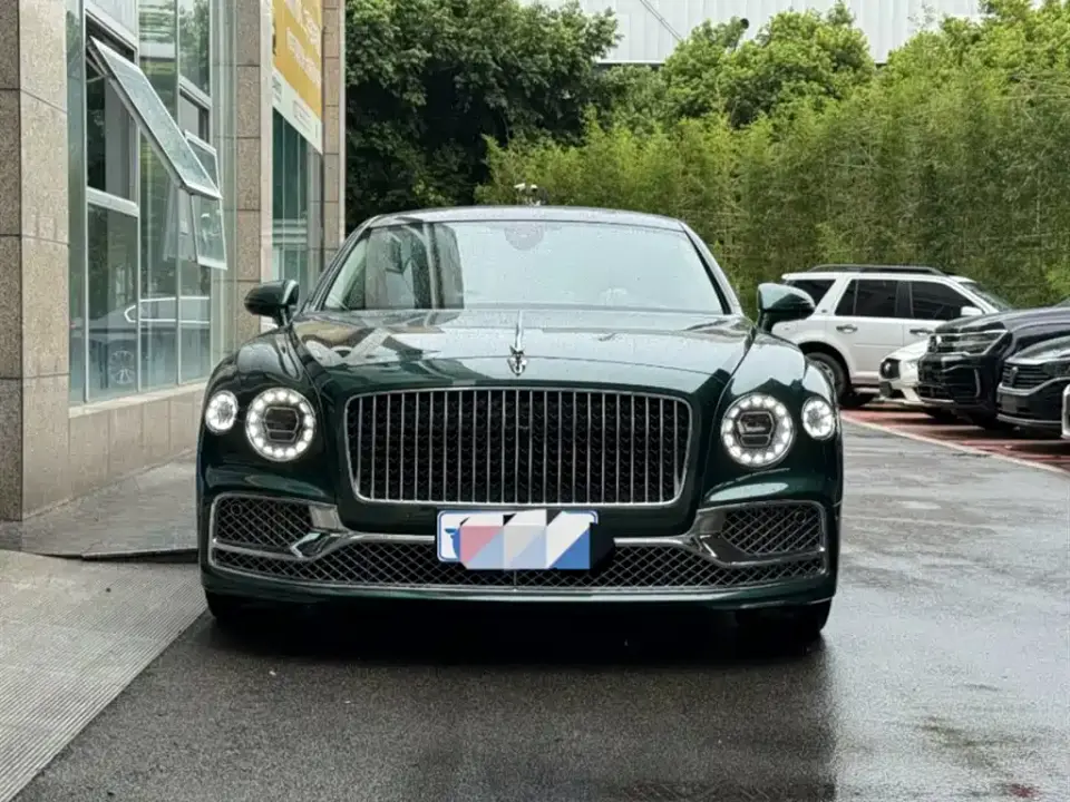 Bentley Flying Spur 4.0T V8 Standard 2023