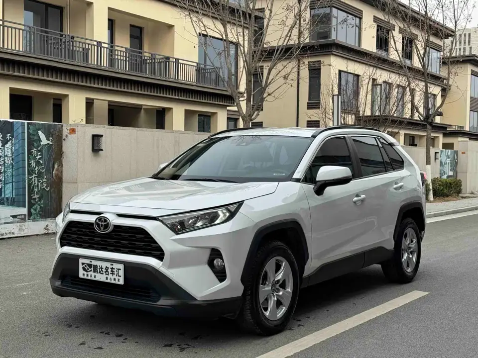 Toyota RAV4 Rongfang 2.0L CVT 2WD Urban 2021