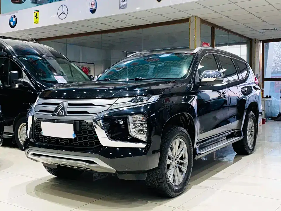 Mitsubishi Pajero Sport (Import) 3.0L Luxury Edition 2020