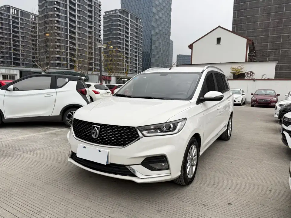 Baojun 360 1.5L CVT Elite (China VI) 2020