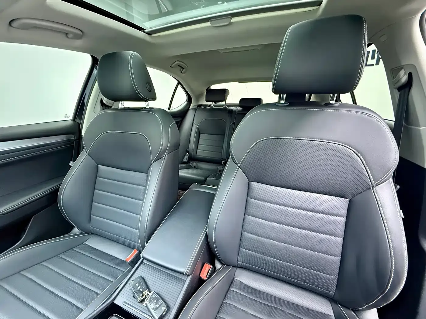 Skoda Superb Facelift TSI280 DSG Premium Edition 2023 — фото 12