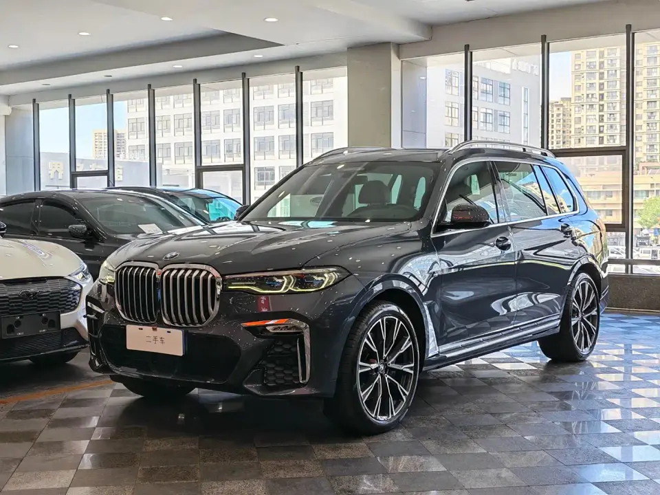 BMW X7 xDrive40i Executive M Sport Package 2020