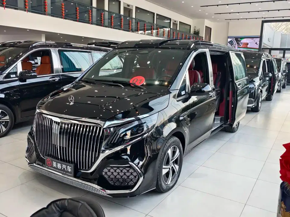 Mercedes-Benz Vito 2.0T Business 7-Seater 2025