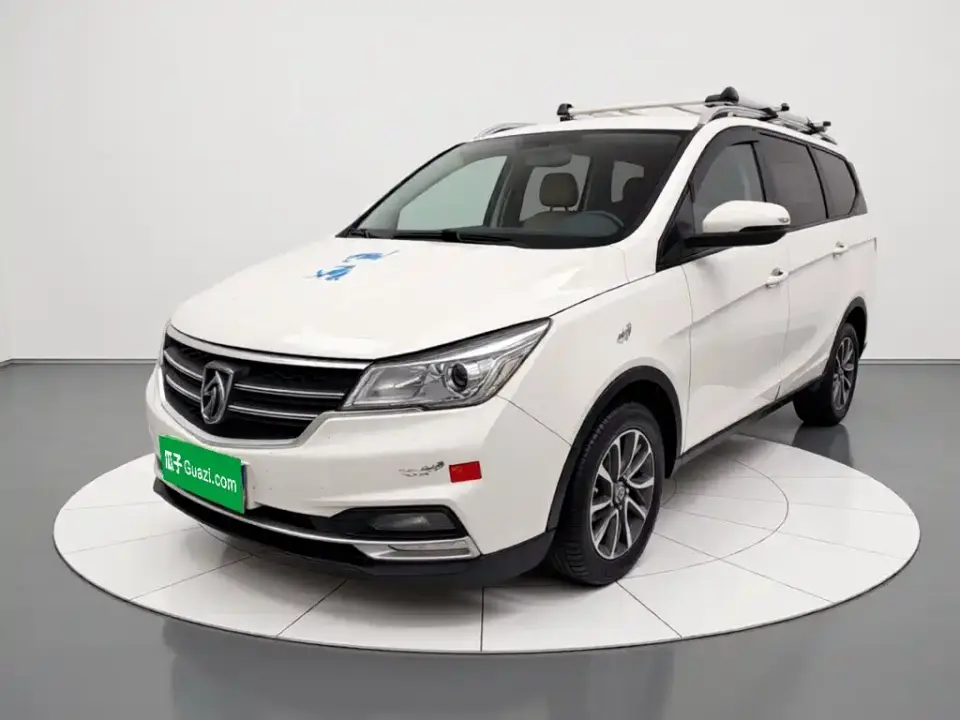 Baojun 730 1.5L Manual Fashion 7-Seater 2021