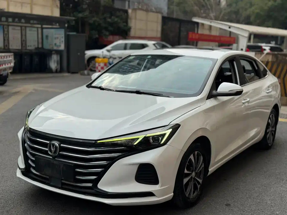 Changan Eado Model PLUS 1.6L GDI CVT Elite 2021