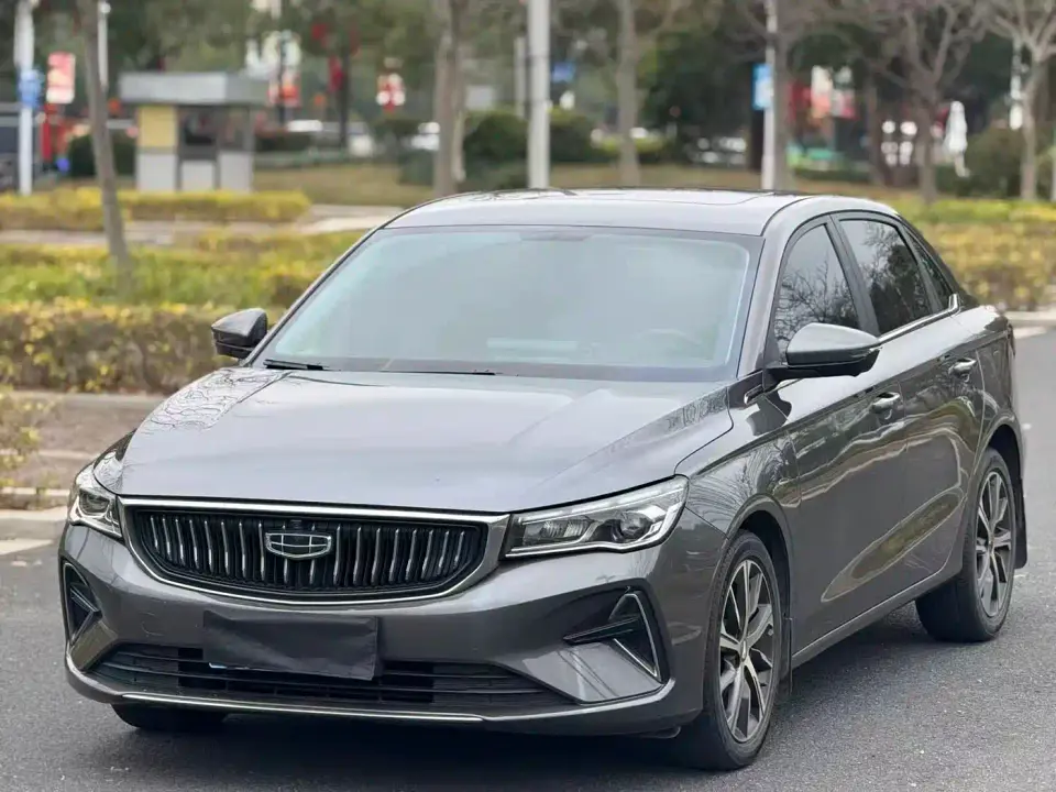 Geely Emgrand 4th Generation 1.5L CVT Luxury 2022