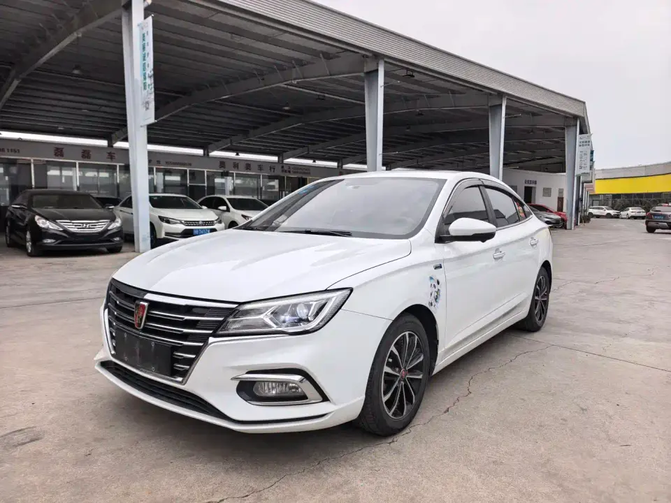 Roewe i5 1.5L Automatic 4G Connected Premium Edition 2020