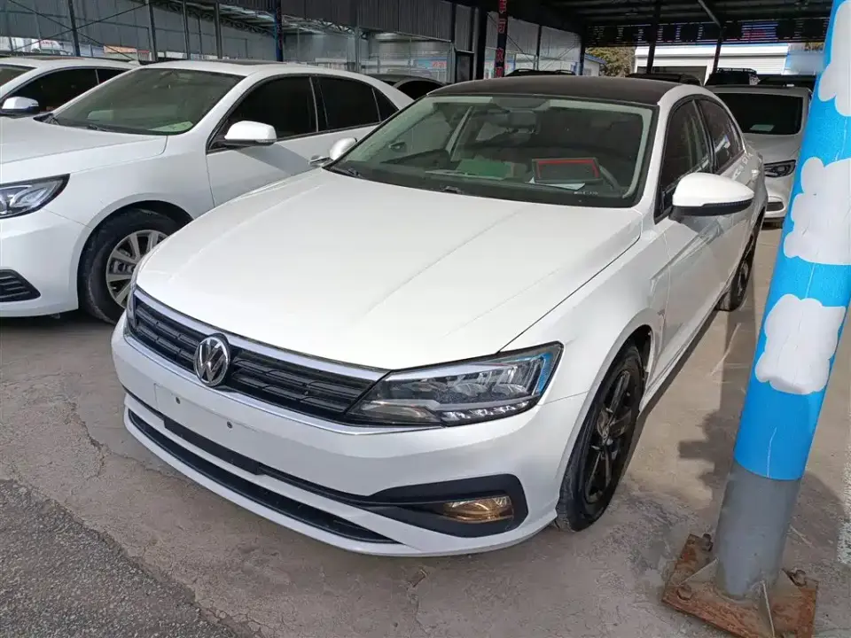 Volkswagen Lamando 230TSI DSG Fashion Edition 2022