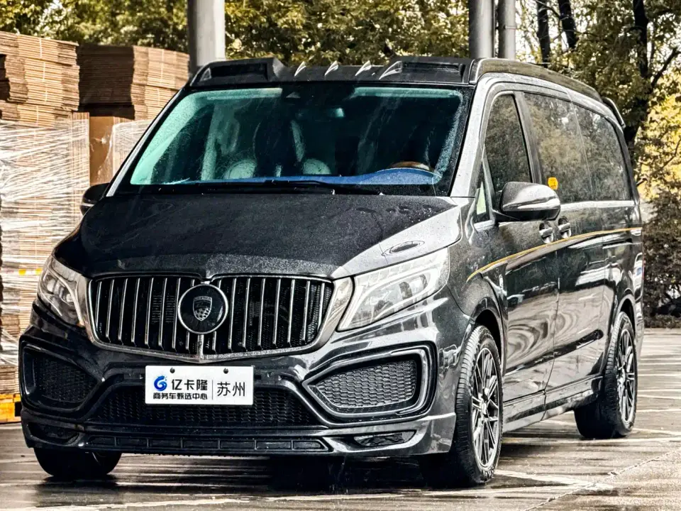 LUMMA CLR V 2.0T Baron Edition 2021