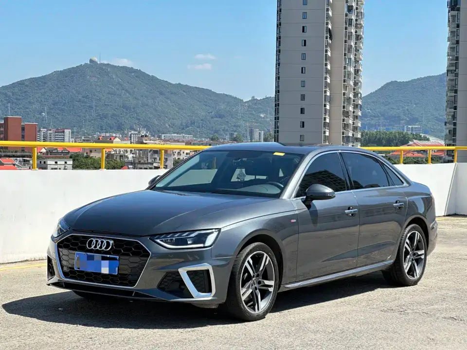 Audi A4L 40 TFSI Fashion Dynamic 2023