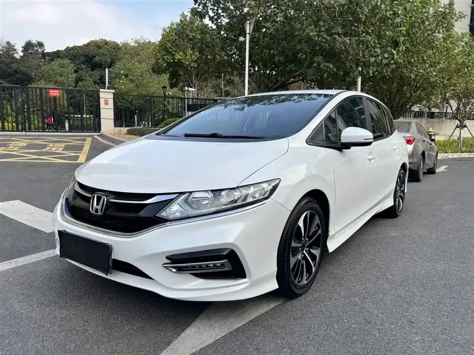 Honda Jade 1.8L Automatic Comfort Edition 2019