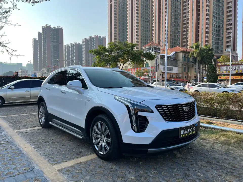 Cadillac XT4 28T FWD Leading Trim 2020
