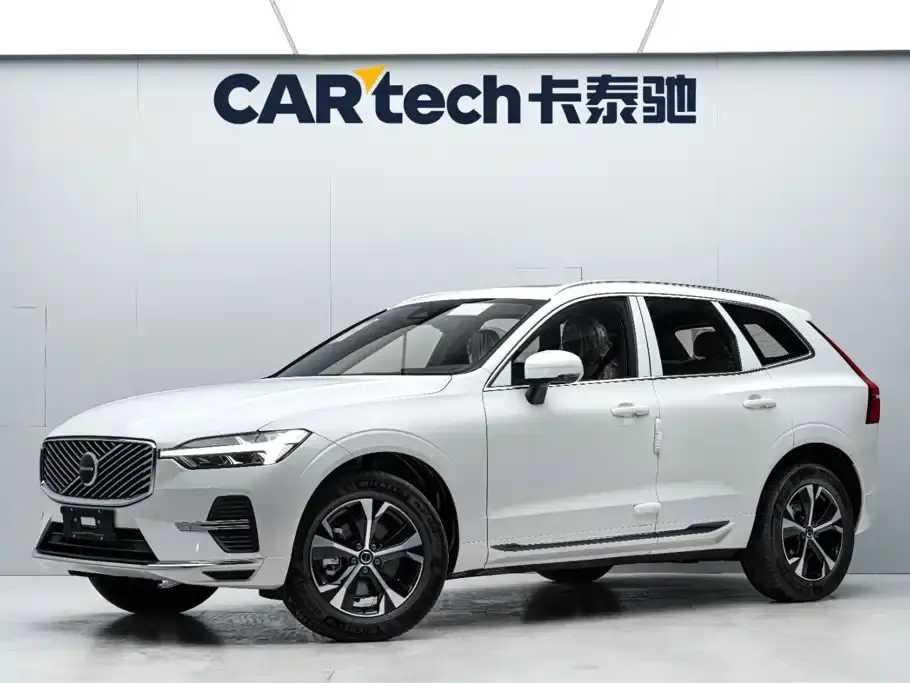 Volvo XC60 Model B5 AWD Smart Elite Luxury 2026