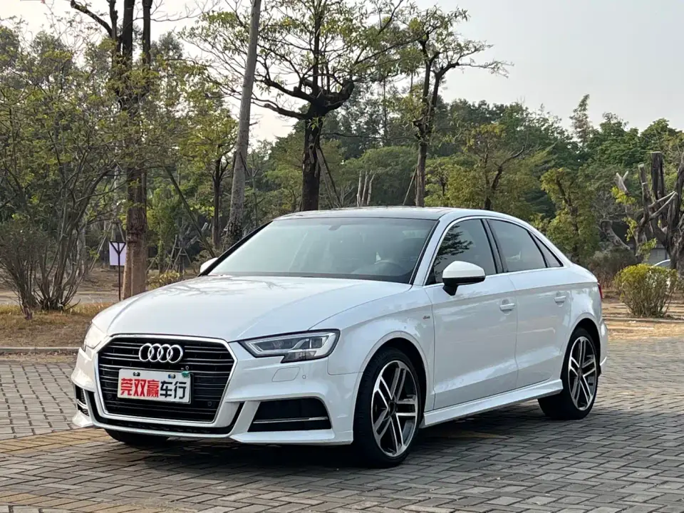 Audi A3 30th Anniversary Limousine 35 TFSI Sport 2019
