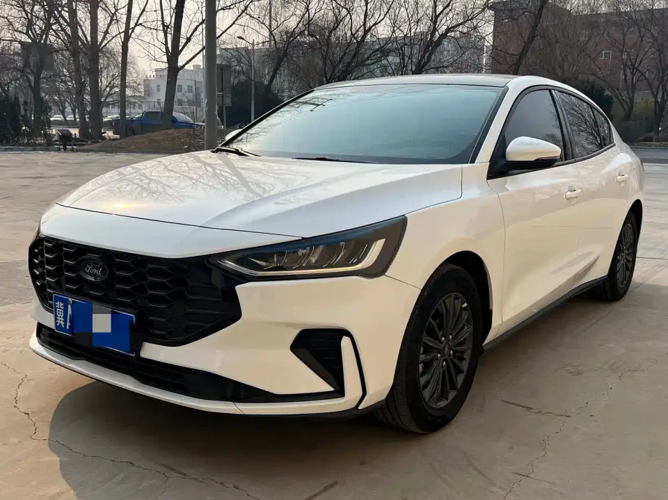 Ford Focus Sedan EcoBoost 180 Auto Speed Edition 2023