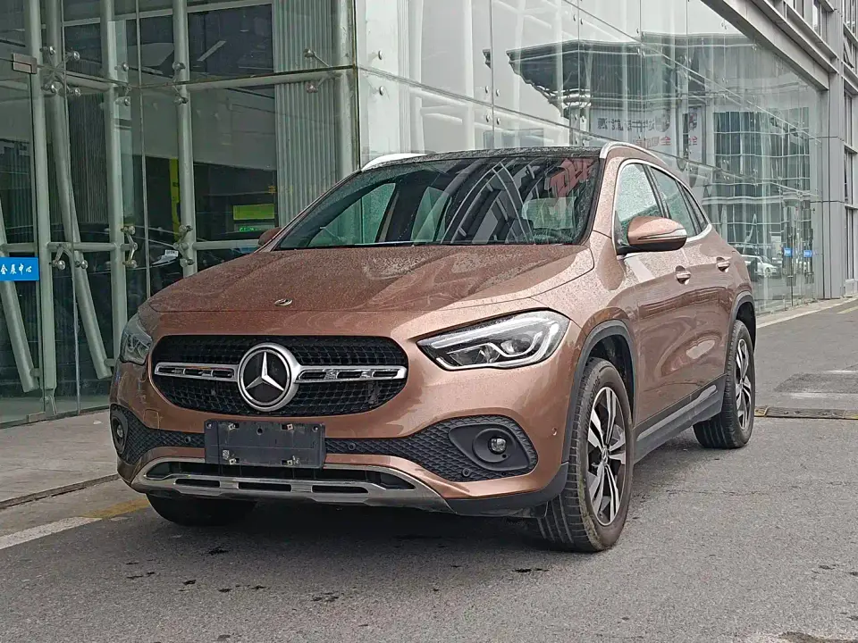Mercedes-Benz GLA-Class GLA 220 2023