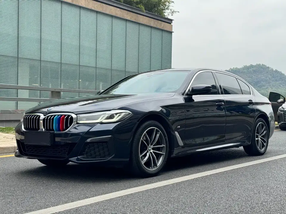 BMW 5 Series Facelift 525Li M Sport Package 2022