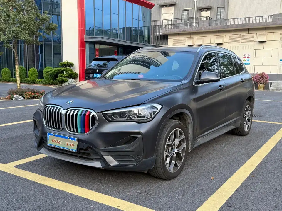BMW X1 sDrive25Li Leading 2022