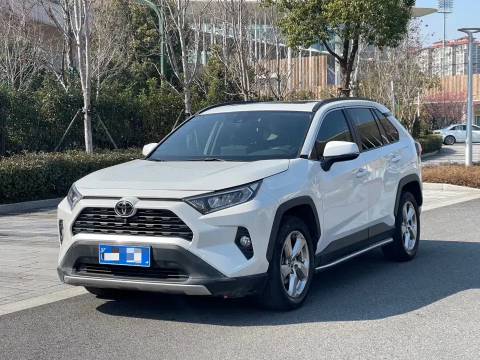 Toyota RAV4 Rongfang 2.0L CVT 4WD Trend 2021