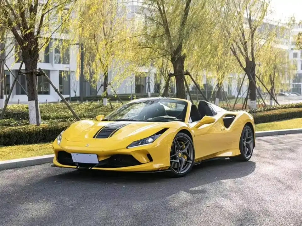 Ferrari F8 Spider 3.9T V8 2022