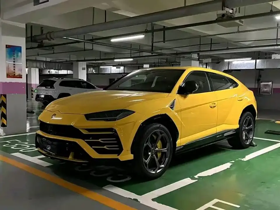 Lamborghini Urus 4.0T V8 2019