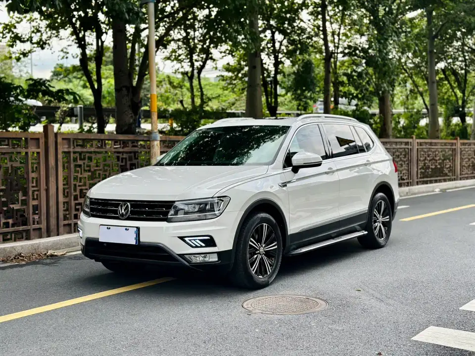 Volkswagen Tiguan L 330TSI Automatic 2WD Panorama Comfort Edition China VI 2020