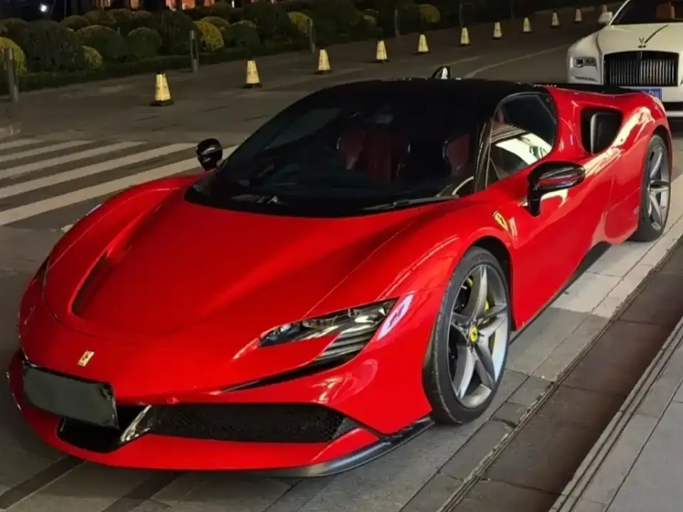 Ferrari SF90 3.9T V8 Stradale 2022