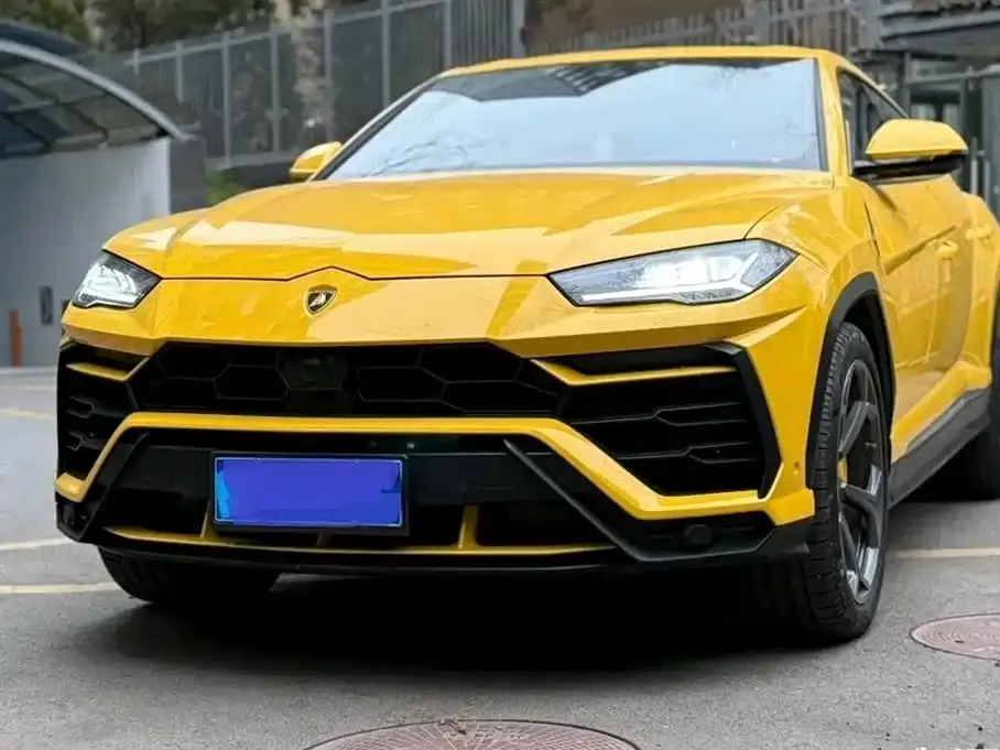Lamborghini Urus 4.0T V8 2020