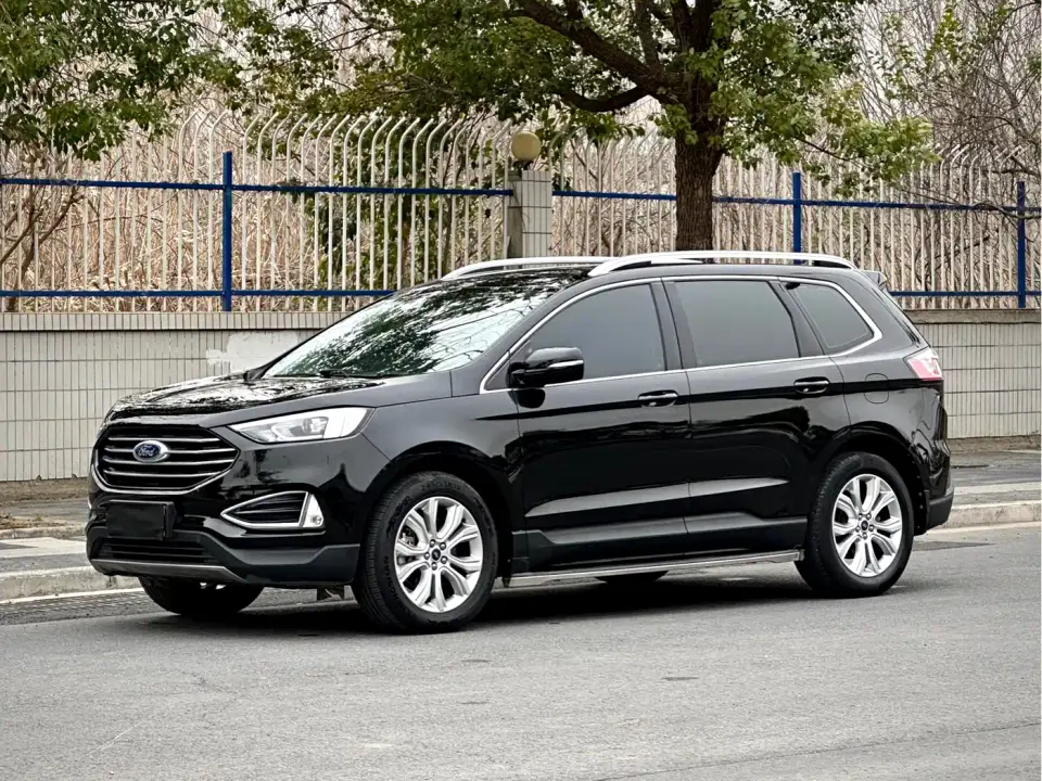 Ford Edge EcoBoost 245 FWD Platinum 5-seater 2020