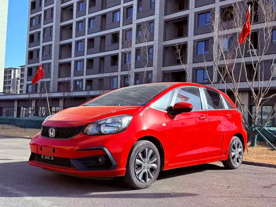 Honda Fit 1.5L CVT Trend Sunroof Edition 2022