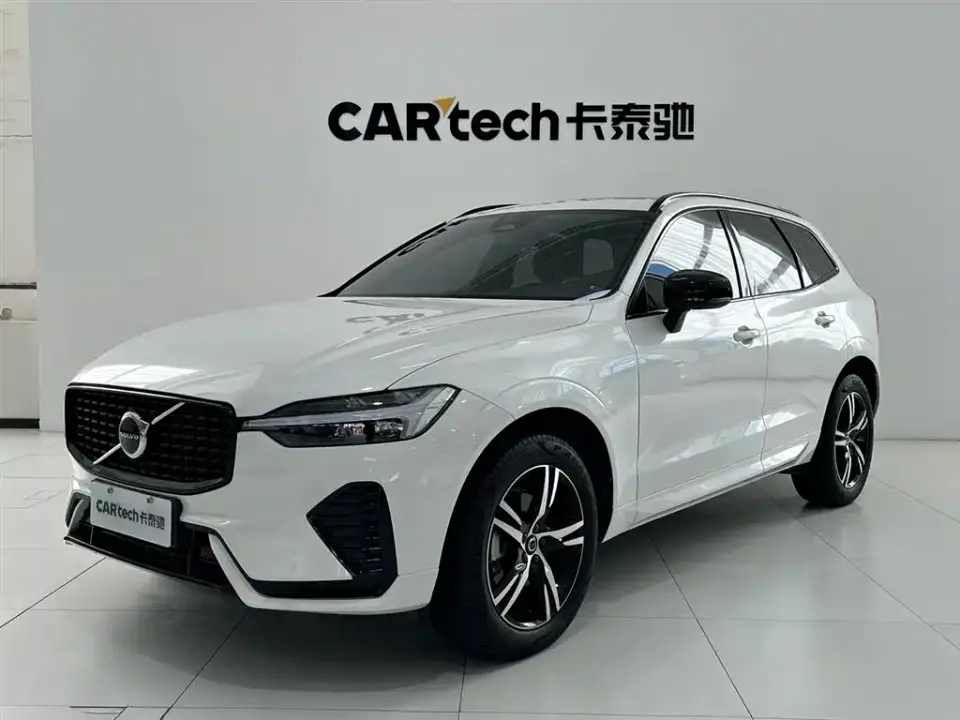 Volvo XC60 B5 AWD Zhiyuan Sport Edition 2022