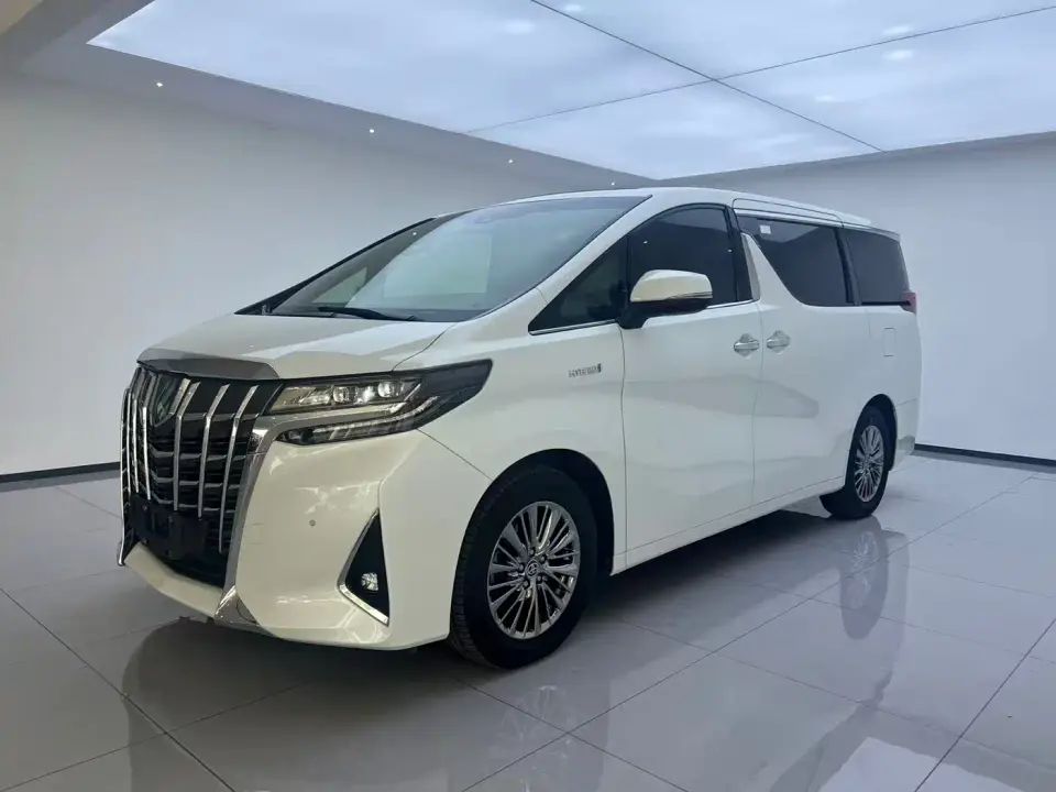 Toyota Alphard Hybrid 2.5L Premium 2022