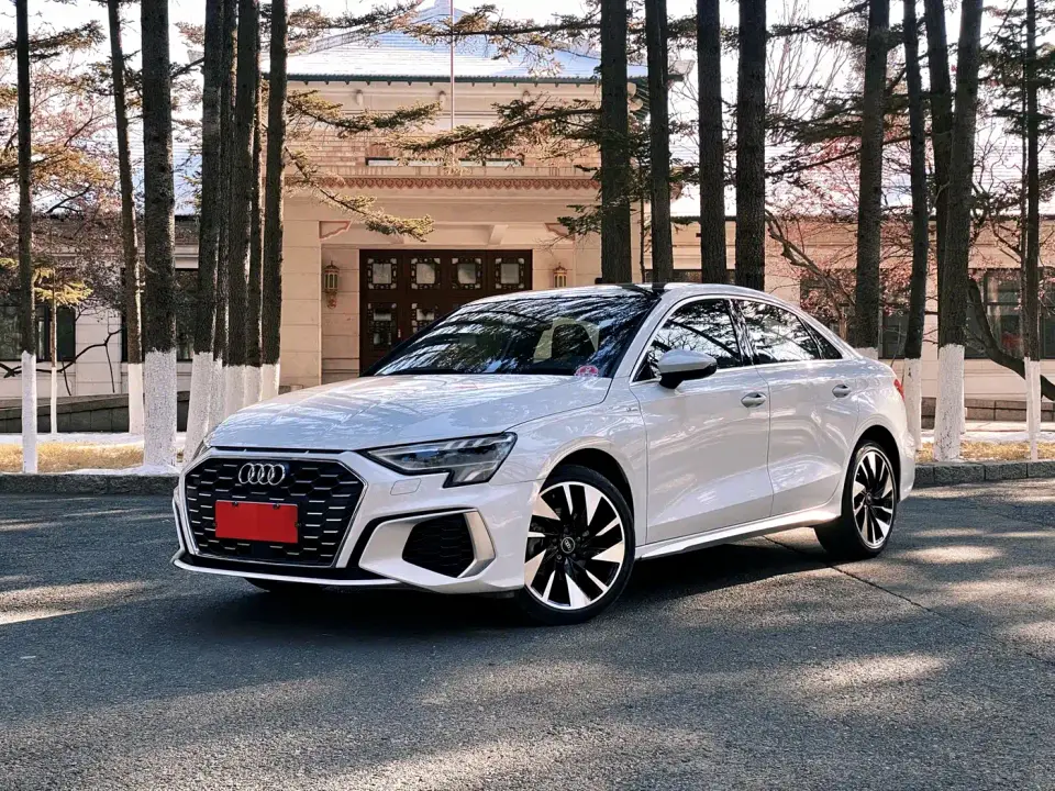 Audi A3 Model A3L Limousine 35 TFSI Fashion Sport 2024