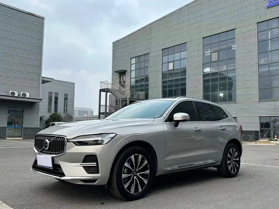 Volvo XC60 B5 AWD Zhiyuan Luxury Edition 2023