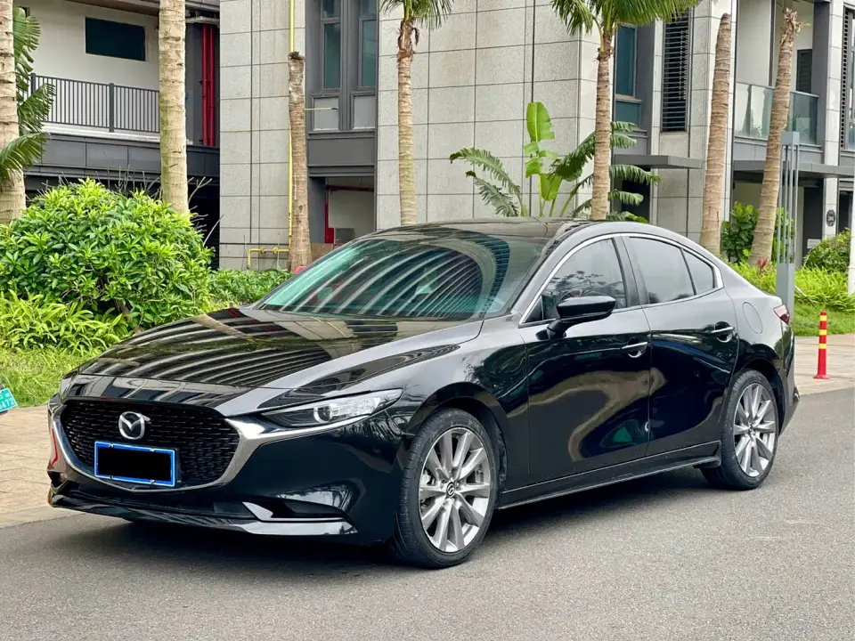 Mazda Mazda3 Axela 2.0L Automatic Quality Shine 2021