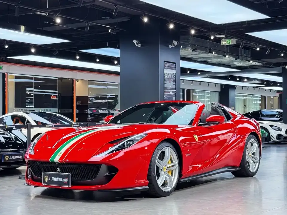 Ferrari 812 6.5L GTS 2024