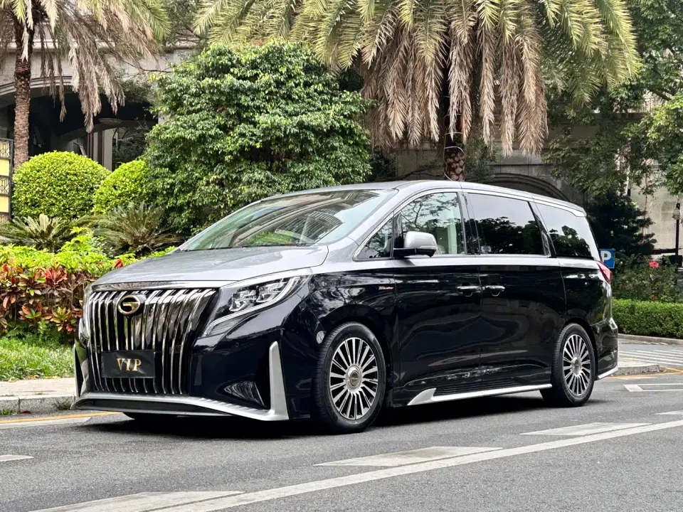 GAC Trumpchi M8 Master Series 390T 4-Seat Glory Edition 2021