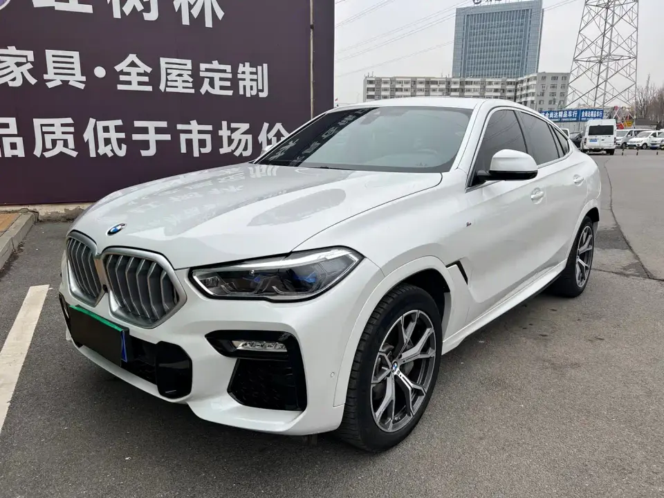 BMW X6 xDrive40i M Sport Package 2021