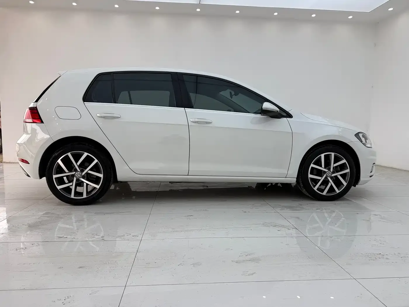 Volkswagen Golf 280TSI DSG Comfort 2020 — фото 19