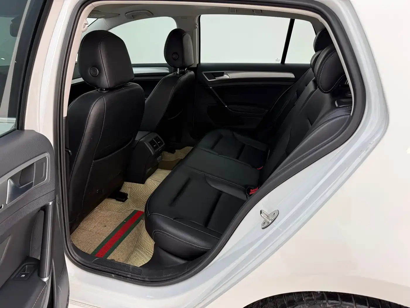 Volkswagen Golf 280TSI DSG Comfort 2020 — фото 11
