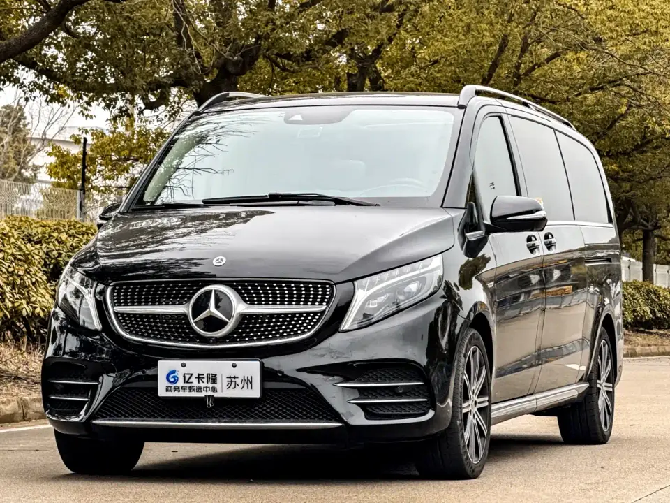 Mercedes-Benz V-Class V 260 L Long Wheelbase Luxury Edition 2023
