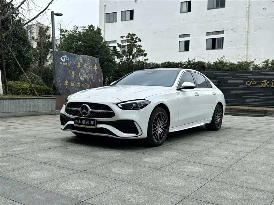 Mercedes-Benz C-Class Facelift C 260 L Sport Edition 2025