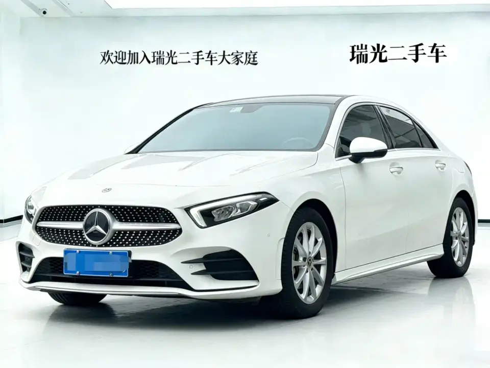 Mercedes-Benz A-Class A 200 L Sport Sedan 2022