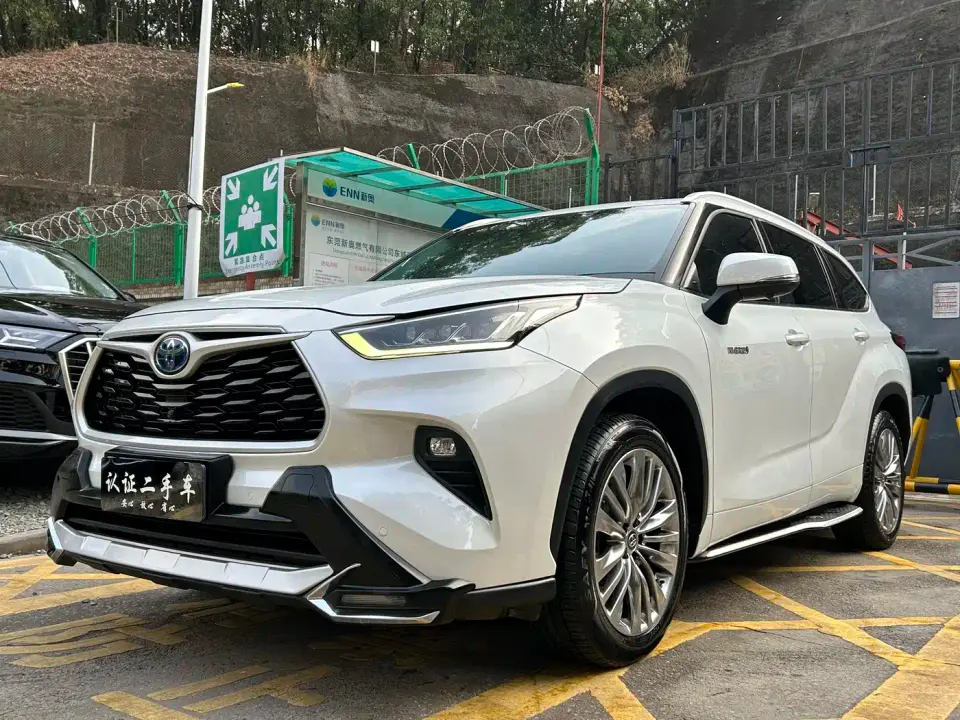 Toyota Highlander Dual Engine 2.5L 2WD Premium 7-Seater 2022
