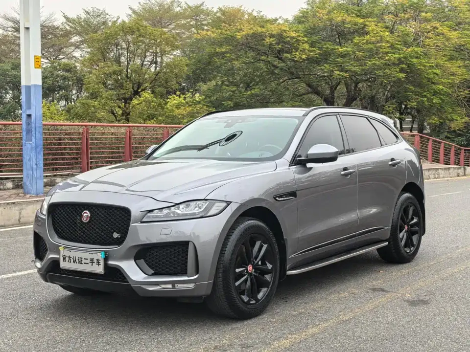 Jaguar F-PACE 2.0T R-Dynamic SE 2020
