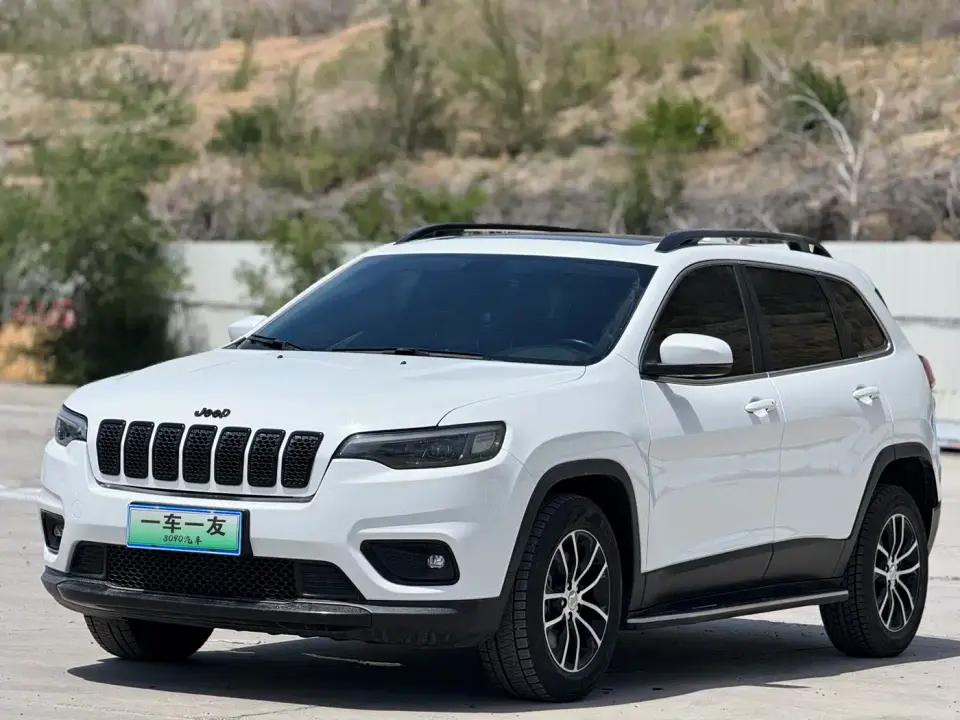 Jeep Cherokee 2.0T 2WD Smart Edition China V 2020